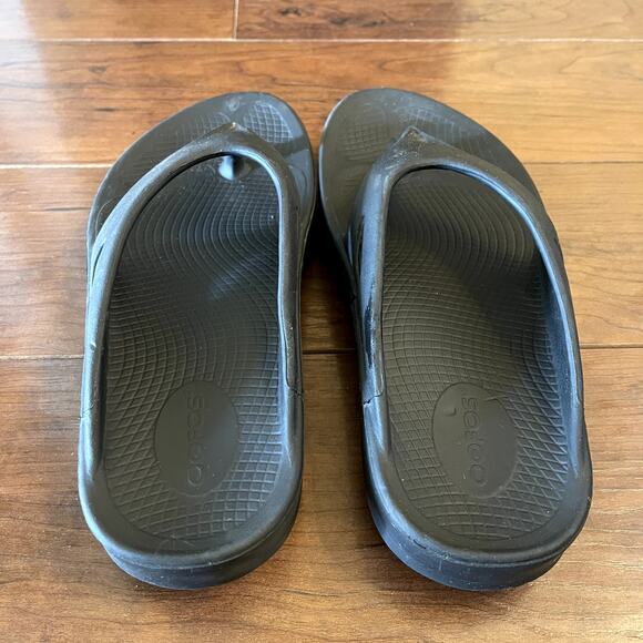 Oofos Original Sport Recovery Flip Flop Sandals Men's Size 6/ Womens 8 Black - Picture 5 of 6